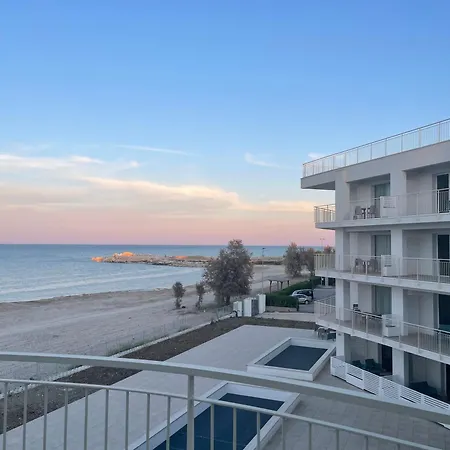 Apart Otel Sumus Smart Porto SantʼElpidio